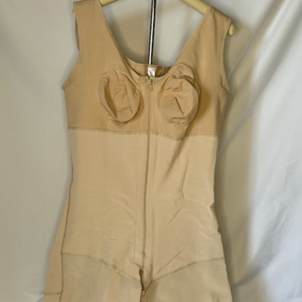 Equilibrium Firm compression girdle - Bodysuit with bra - C4230, Beige 5X - NEW